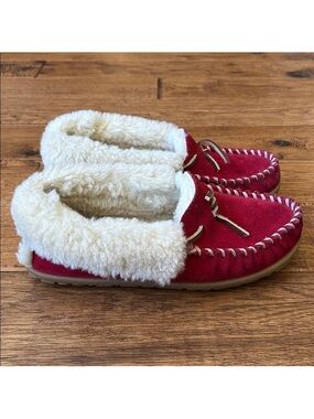 L.L. Bean Wicked Good Moccasins Slippers Sheepskin Shearling Red Womens Size 5
